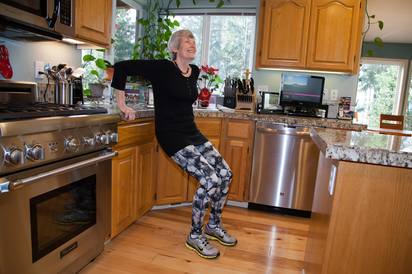 Nancy L - FIT CUI exercising